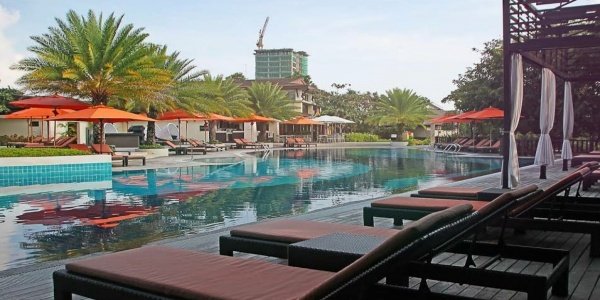 Crimson Resort and Spa Mactan the luxury hotel in Cebu Cit