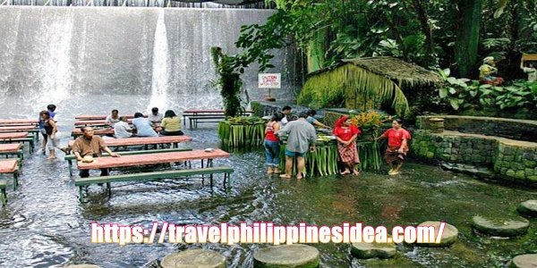 Villa Escudero