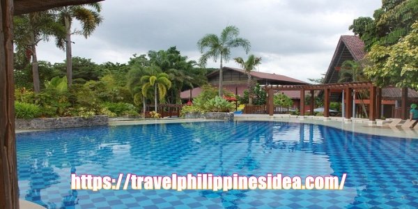 Quezon Province Villa Escudero